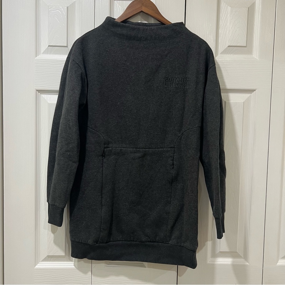 Gymshark Black Sweatshirt